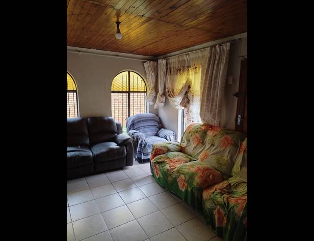 3 BEDROOM HOUSE FOR SALE IN BAKERTON